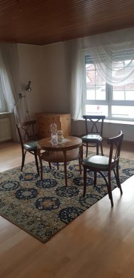 Teilrenovierte 4 Zimmerwohnung mit Balkon in verkehrsgünstiger Lage 66663 Merzig / Brotdorf, Etagenwohnung