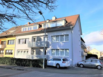 Moderne 3 Zimmerwohnung mit Einbauküche und Garage 50321 Brühl, Etagenwohnung