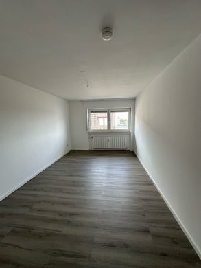 3 Zimmerwohnung mit Einbauküche in Brühl-Badorf 50321 Brühl, Etagenwohnung
